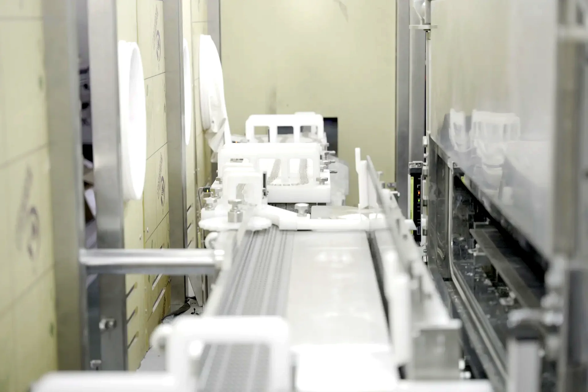 Автоматическая Система Загрузки/Выгрузки